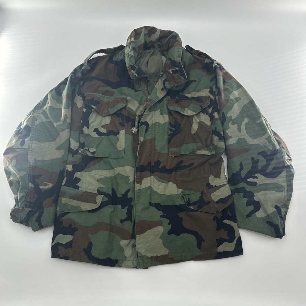 VTG 60s 70s M65 Field Jacket S Patches Woodland Camo Scovill USA Vietnam War Era